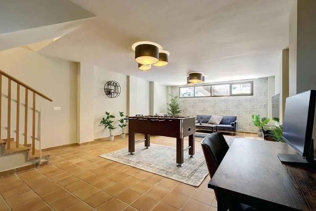 Stunning Modern Townhouse In Riviera Del Sol Daire Málaga