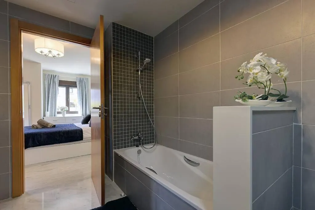 Apartmán Stunning Modern Townhouse In Riviera Del Sol Màlaga