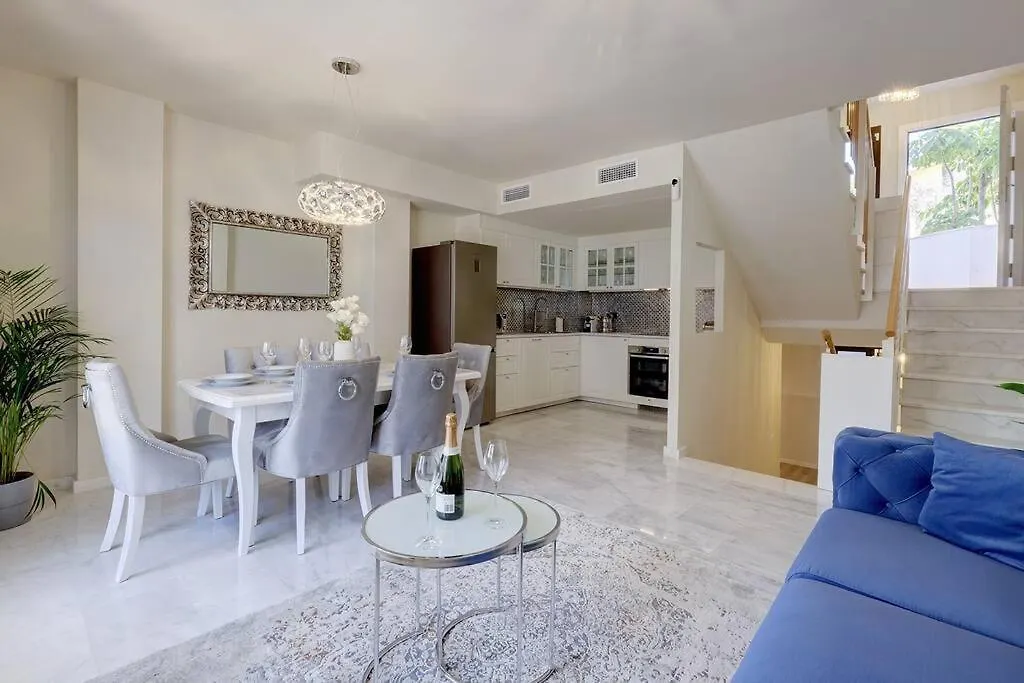 Stunning Modern Townhouse In Riviera Del Sol Apartment Malaga Spain