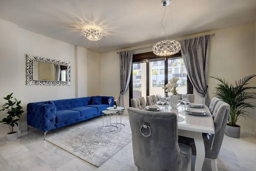 Apartmán Stunning Modern Townhouse In Riviera Del Sol Màlaga