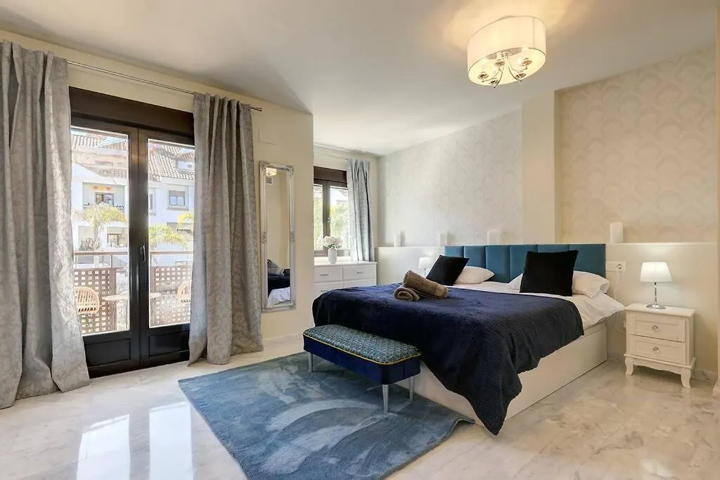 Apartmán Stunning Modern Townhouse In Riviera Del Sol Màlaga