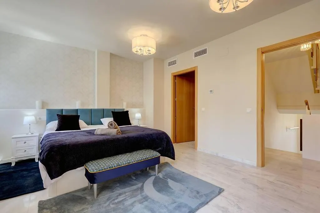 Apartmán Stunning Modern Townhouse In Riviera Del Sol Màlaga